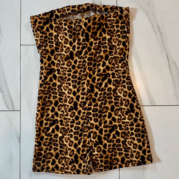 fashion Nova romper - Picture 5 of 6